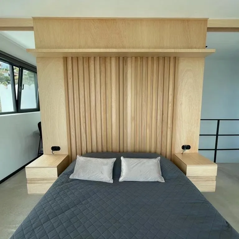 Doors and headboard in beech and calabo — 3